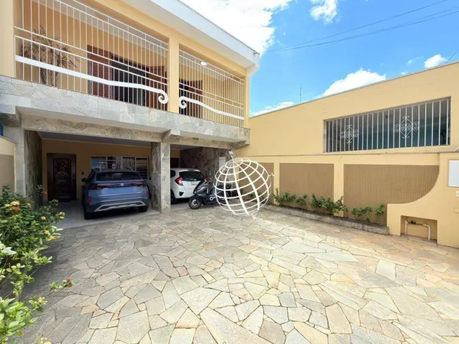 Casa com 5 dormitórios à venda, 328 m² por R$ 2.000.000,00 - Centro - Atibaia/SP