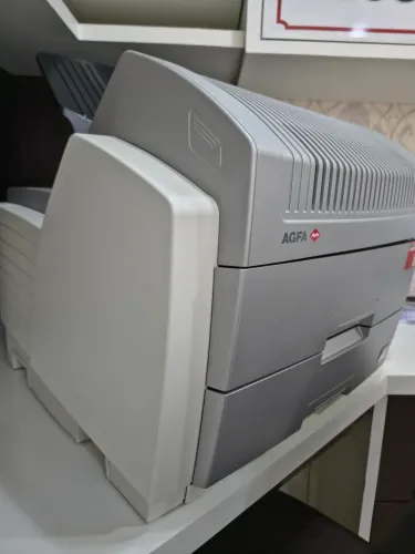 Vendo uma impressora radiológico usada DRYSTAR AXYS em bom estado de conservação.