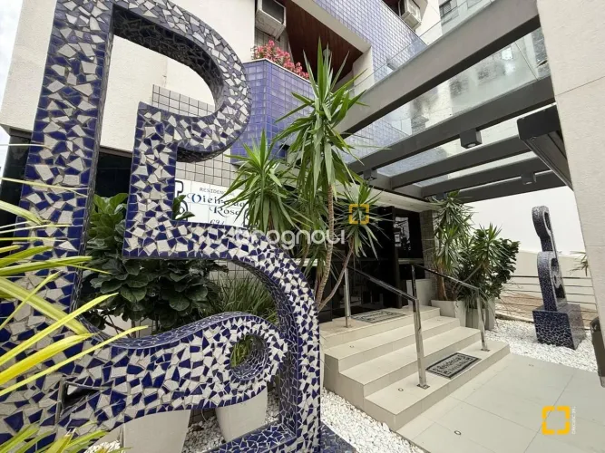 Apartamento com 2 suítes, 2 sacadas no Largo Benjamin Constant, Centro/Florianópolis