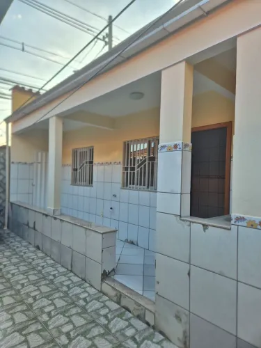 Casa para Aluguel - Entrada Independente | Água e Luz Inclusos