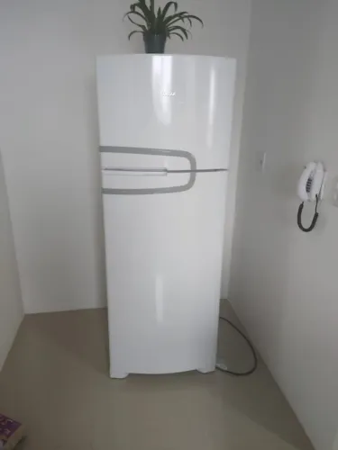 Geladeira Consul 340 Litros - 220v
