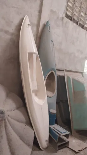 MOLDES PARA FIBRA DE VIDRO