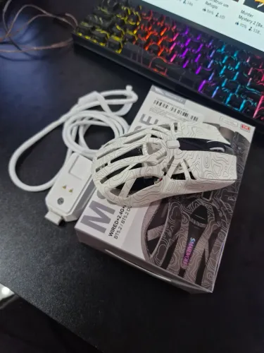 Mouse gamer M8 2.4g Branco