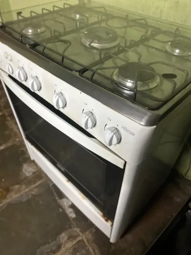 Fogão Dako 6 Bocas a Gás - Branco | Com Trava de Segurança e Forno Potente