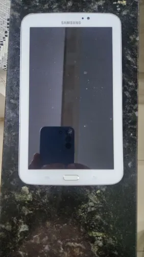 Tablet Samsung com defeito.