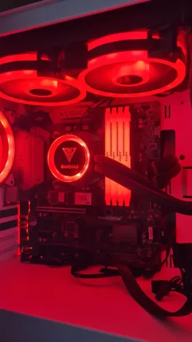 Kit Upgade Placa Mãe MSI, Memória 32gb Kinsgton Fury,  Processador i7 9700k e Watercooler