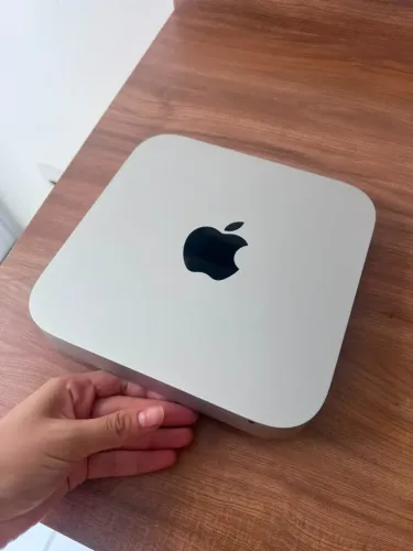 Mac Mini SSD 256 16GB RAM
