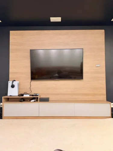 Painel planejado de TV