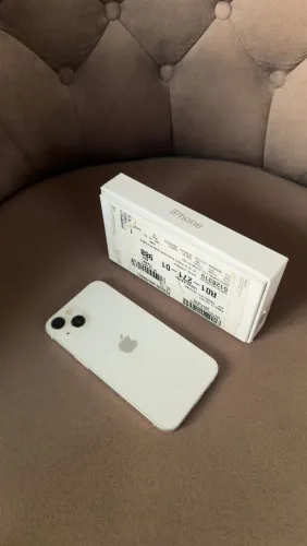 iPhone 13 256GB - Impecável / Sem Detalhes!