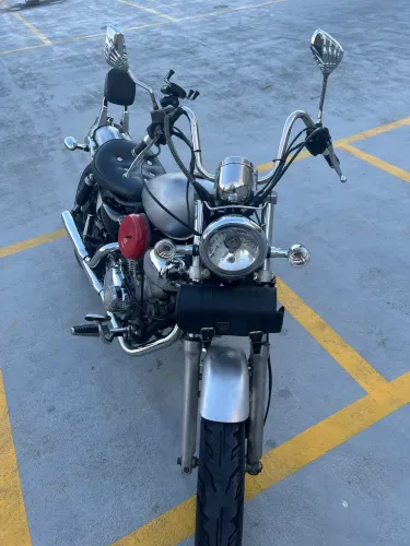 Moto Kansas 250 - Dafra 