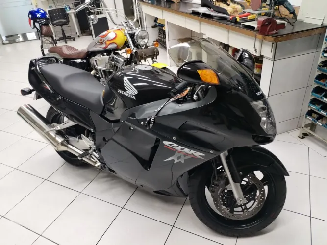 Honda Cbr 1100 xx