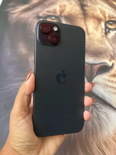 iPhone 15 plus leia o anúncio