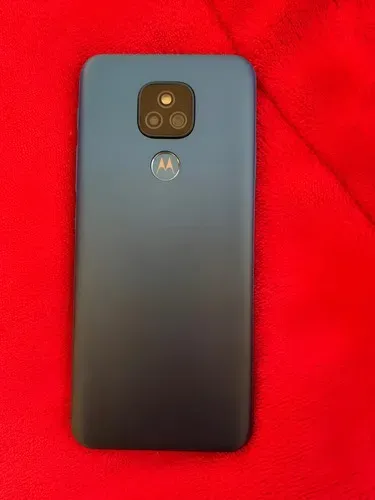 Celular: Motorola Moto E7Plus