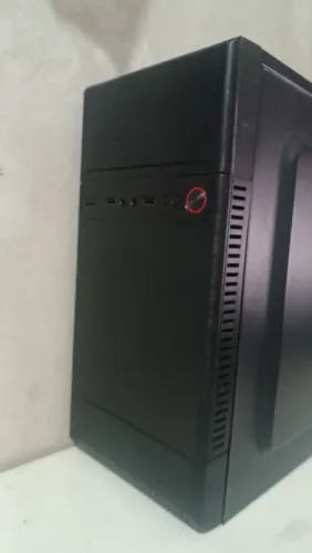 Computador de Messa - Dekstop (CPU) i3 2100 8GB de RAM 500GB HD (so a CPU)