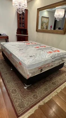 Colchão casal Castor Premium Tecnopedic NOVO LACRADO + box casal excelente estdo