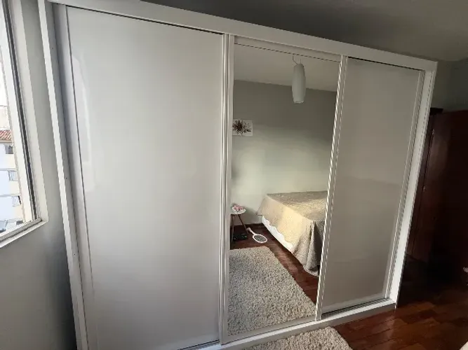 Guarda-Roupa Casal