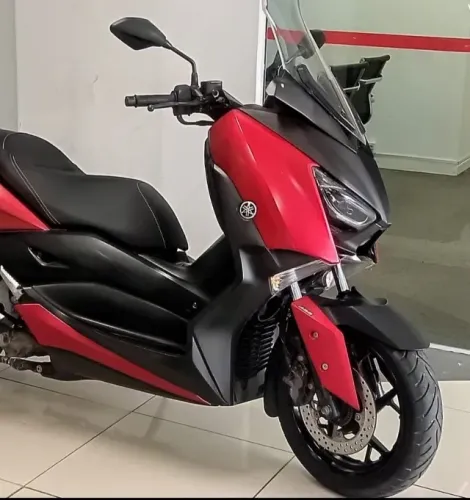 YAMAHA XMAX ABS Scooter
