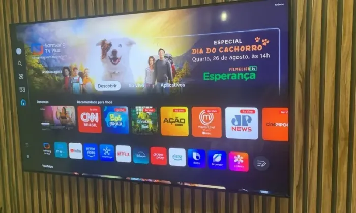 Smart TV Samsung 55" 4K com Comando de Voz - Impecável