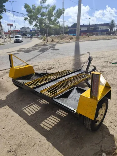 Reboque Modelo Asa Delta 