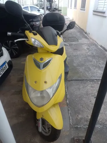 Suzuki Burgman AN 125