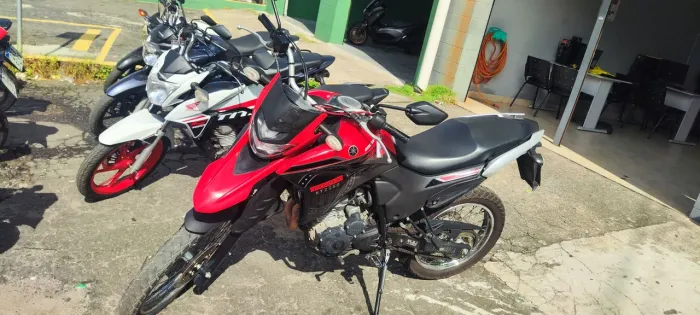 YAMAHA XTZ LANDER 250 VERMELHA 2024 Shalon veículos Cariacica 