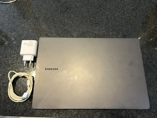 Vendo Notebook Samsung