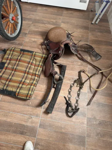 Sela Completa para Cavalo - Kit Completo Pronto para Uso