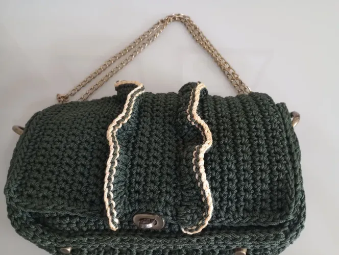 Bolsas de crochê, peças individuais e únicas, sem duplicidade.