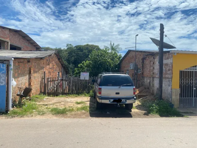 Terrono a venda
