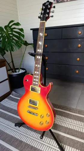 Guitarra Les Paul SX