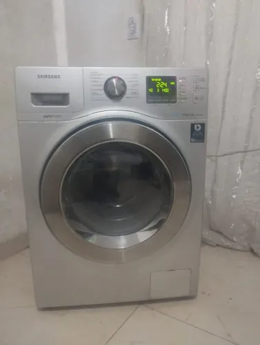 vendo uma lava e seca Samsung 8,5