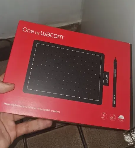 Mesa digitalizadora, one by wacom