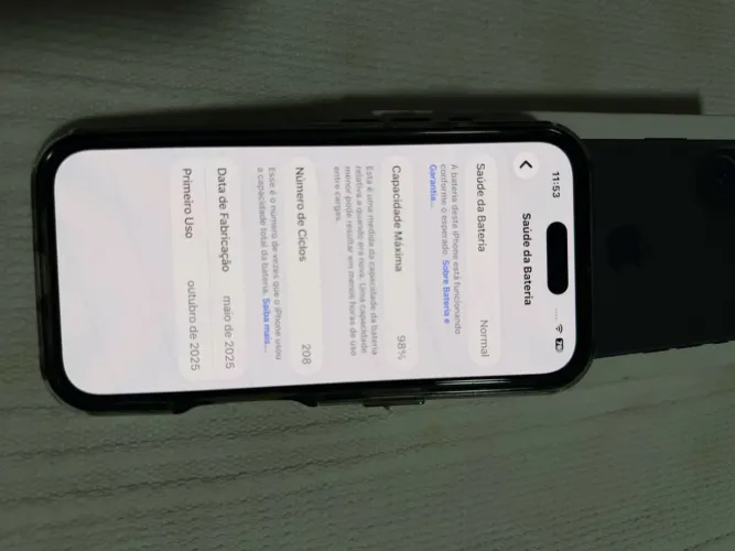 iPhone 16, 128GB, 2 meses de garantia e pouco uso.