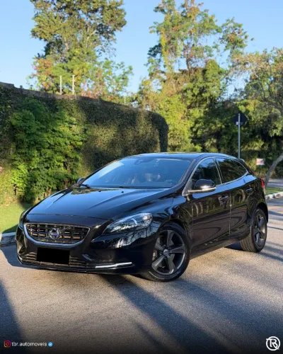 Volvo V40 T-4 Momentum 2.0 Aut. 2016