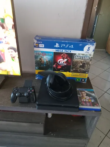Ps3 semi novo! NAO ACEITO TROCA