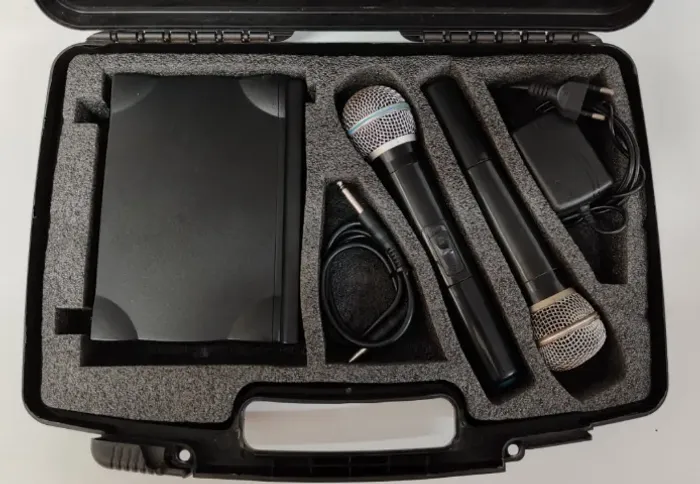 KIT MICROFONES S/FIO DW-602 | Somente retirada em mãos 