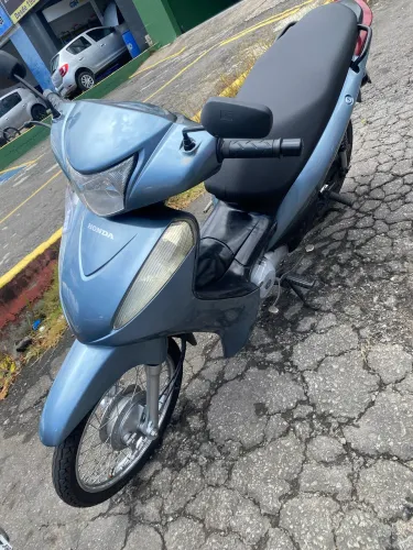 Honda biz 125 2012 ( shalom veículos )