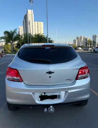 Chevrolet Onix Hatch LT 1.0 8V Flex Power Mec. 4P 2014