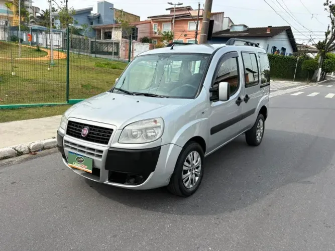 Fiat Doblo Essence 1.8 Flex 16V 5P 2016