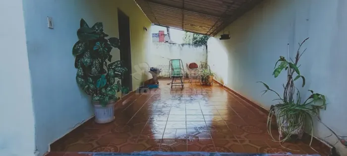 Casa para Venda e Locação - Próxima a Avenida Murchid Homsi