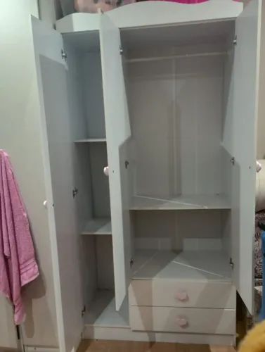 Guarda roupa infantil menina