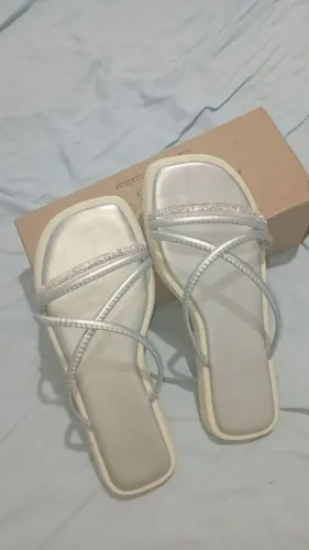 Sandália feminina flatform