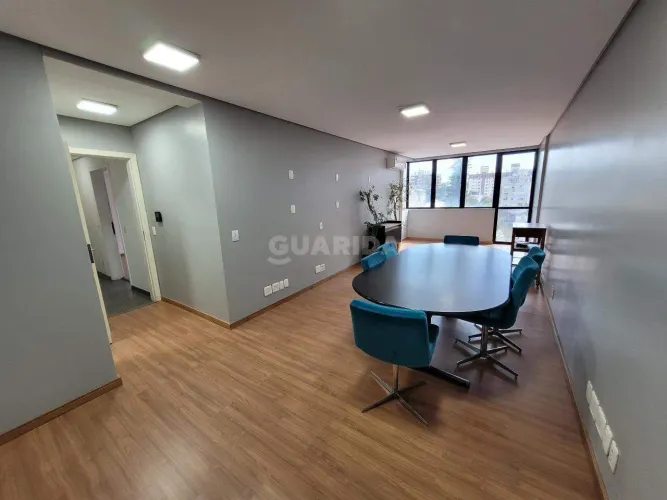 Sala comercial no bairro Menino Deus!