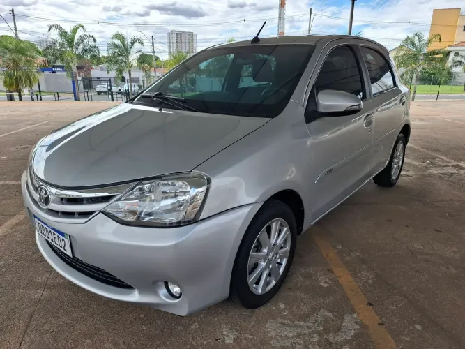 Toyota Etios XLS 1.5 Flex 5P Aut. 2017