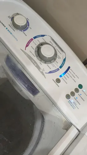 Máquina de lavar Eletrolux 15kg as vezes não centrífuga.