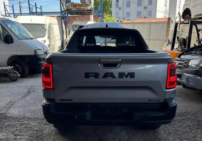 Sucata dodge rampage 2023 2024 2025 2026 retirada de peças 