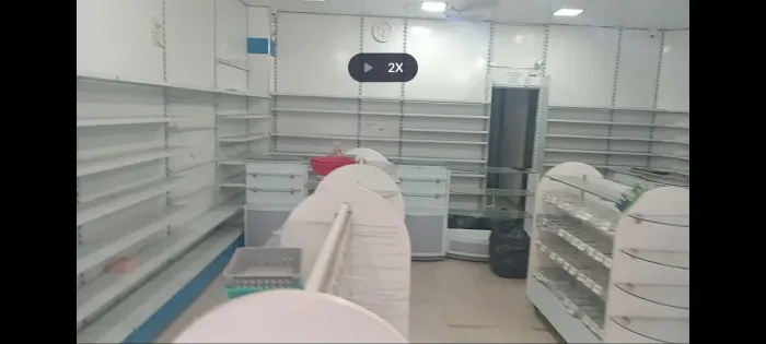 Vendo itens de drogaria para quem começar sua drogaria ou expandir.