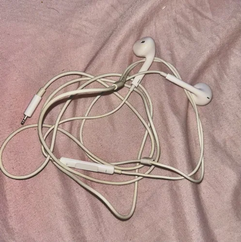Fone de fio para iPhone conector lightning