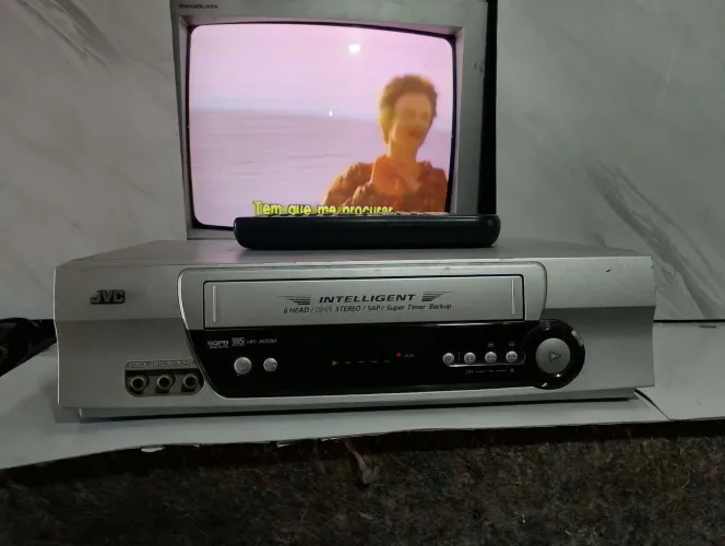 Video Cassete Jvc Hr-j693m 6head Hi-fi Stereo - Funcionando perfeitamente