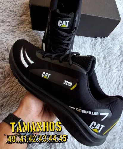Tênis caterpillar preto